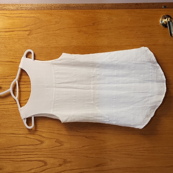 Cleo Petite Sleeveless Top - Picture 2 of 7